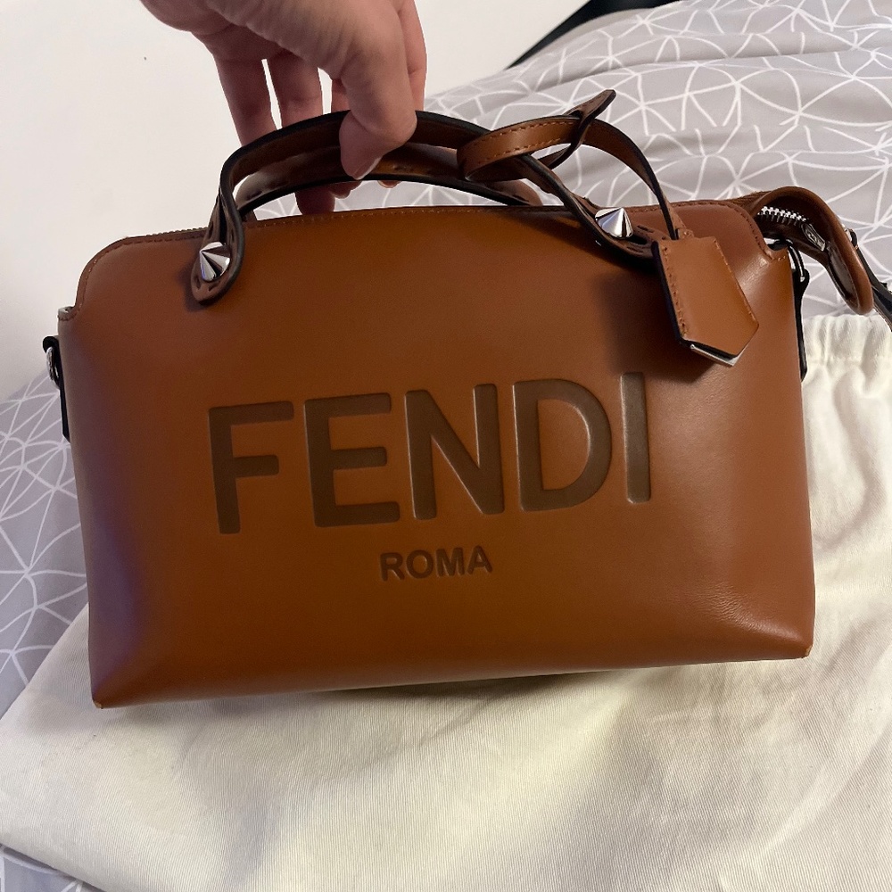FENDI BY THE WAY MEDIUM BROWN LEATHER BAG